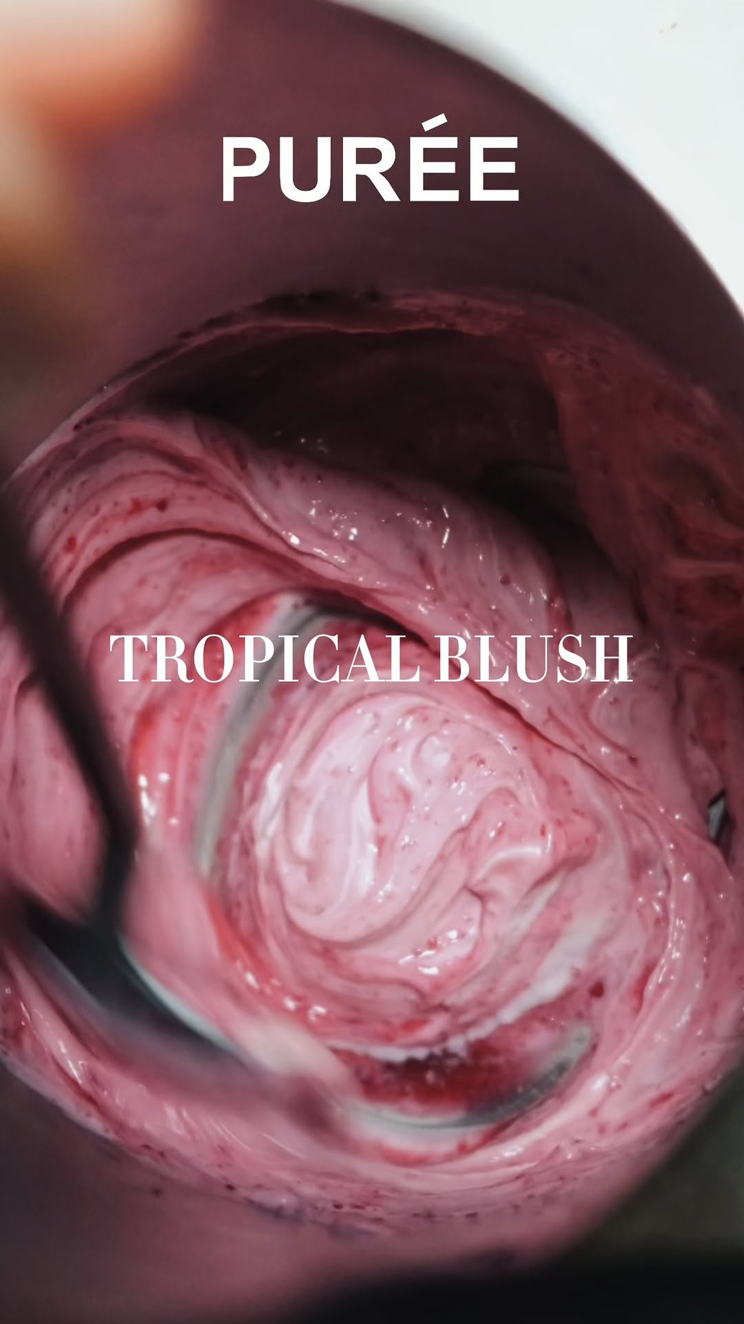 Pembe bir mola: Tropical Blush.