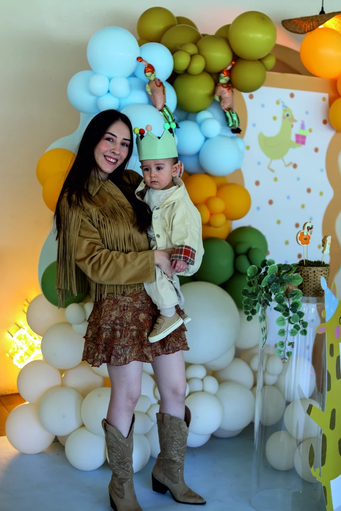 Anne ve çocuk portresi